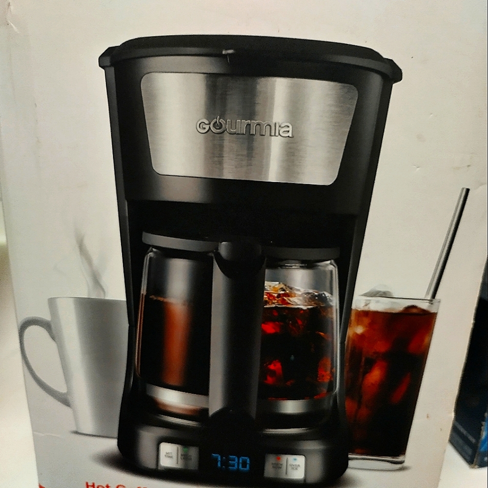 New hot and cold coffee maker